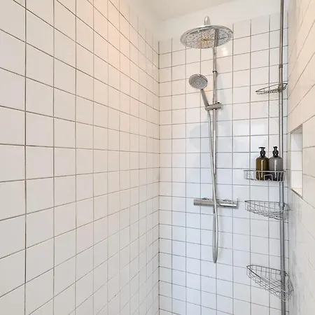 Le Trefle, Gare Centre-ville, Netflix, Spacieux