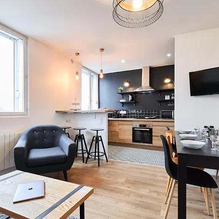 Le Trefle, Gare Centre-ville, Netflix, Spacieux Appartement